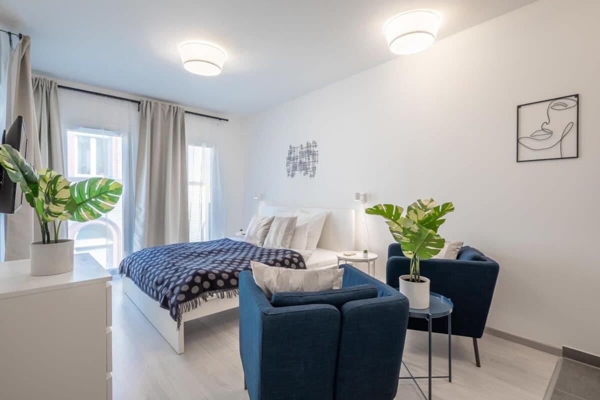 Modern Apt In Authentic Central Area Budapest Exterior photo